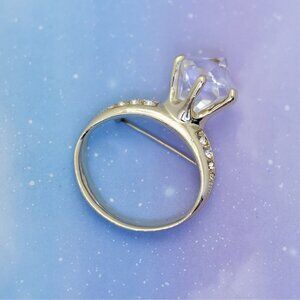 Vintage Crown Diamond Gem Light Gold Tone Art Deco Brooch | J30